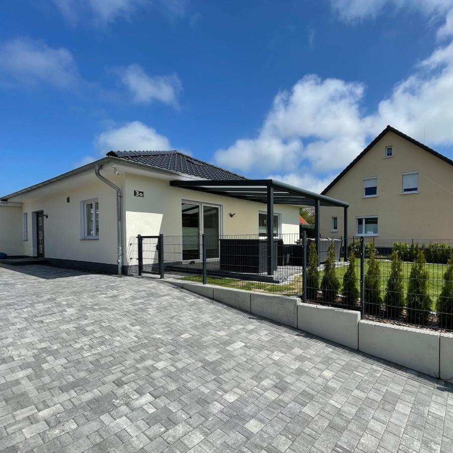 Ferienhaus Meerzeit Bastorf Exterior photo